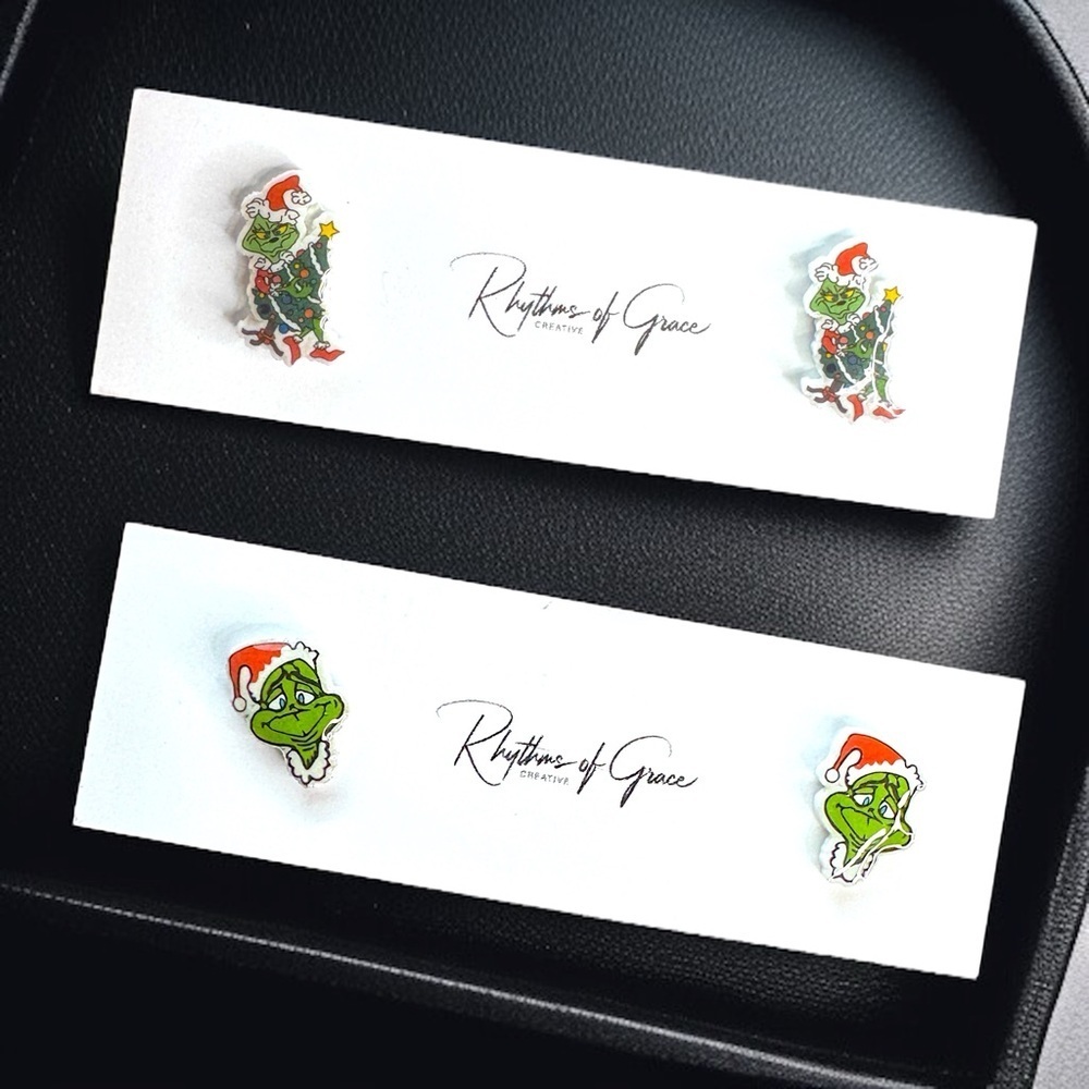 Grinchy Glam: Christmas Stud Earrings!🎄 NWT Holiday Studs - Great Gift!